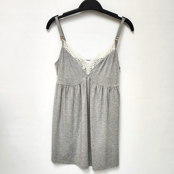 Ingrid & Isabel Women's Grey Nursing Friendly Tank Top W/Lace Size S - Picture 1 of 10